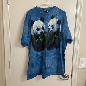 THE MOUNTAIN panda tee